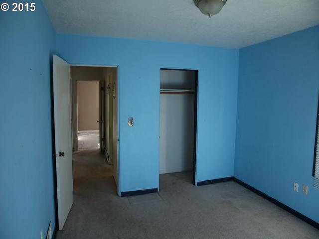 22305 Southwest Boones Ferry Road Tualatin, OR 97062 - Photo 9 of 16 Gallery Image 9