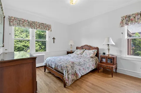$999,000 | 114 New Hyde Park Road, Garden City, NY 11530
