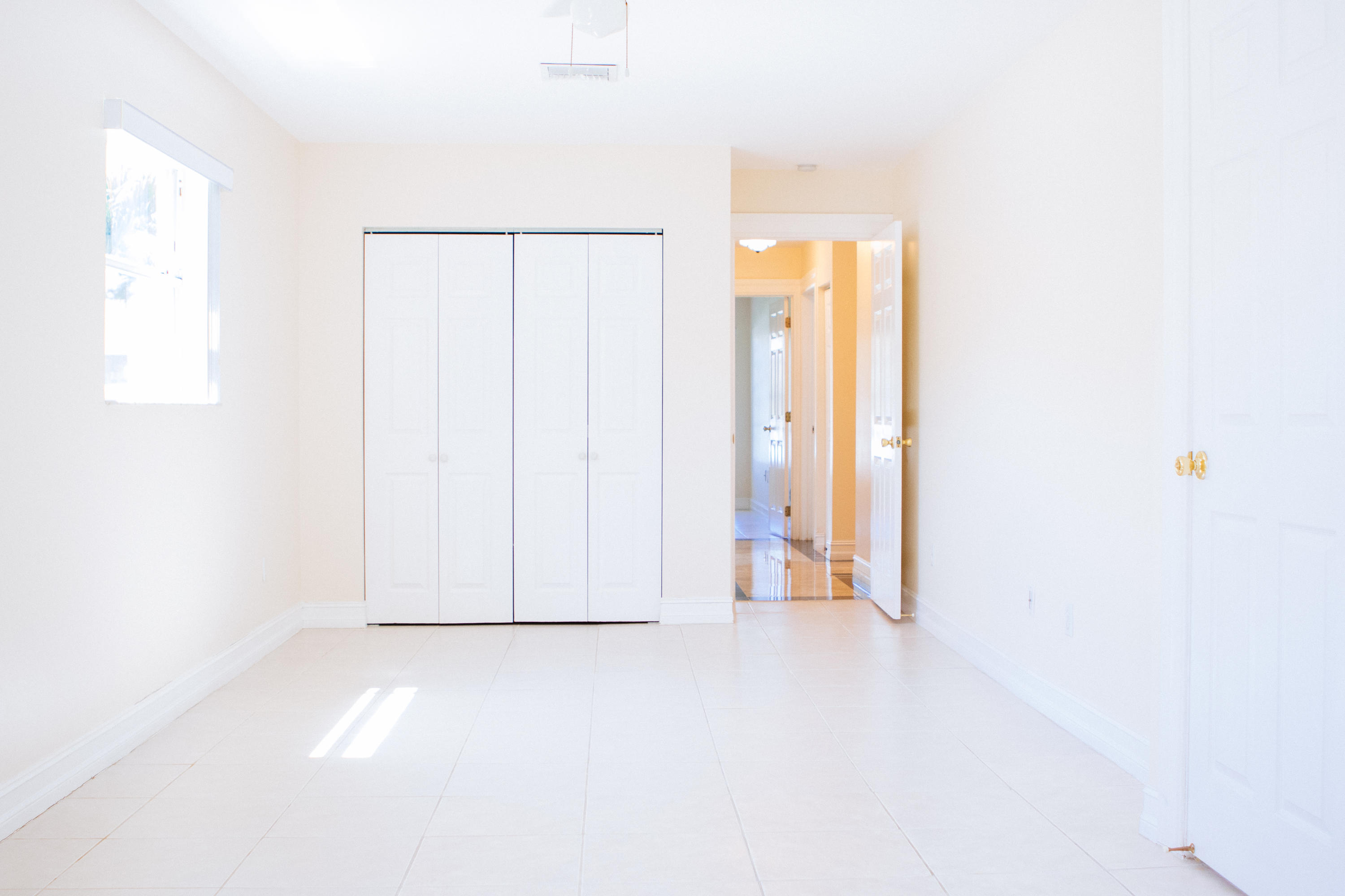 246 Northwest 69th Street Boca Raton, FL 33487 - Photo 11 of 15 Photo-7
