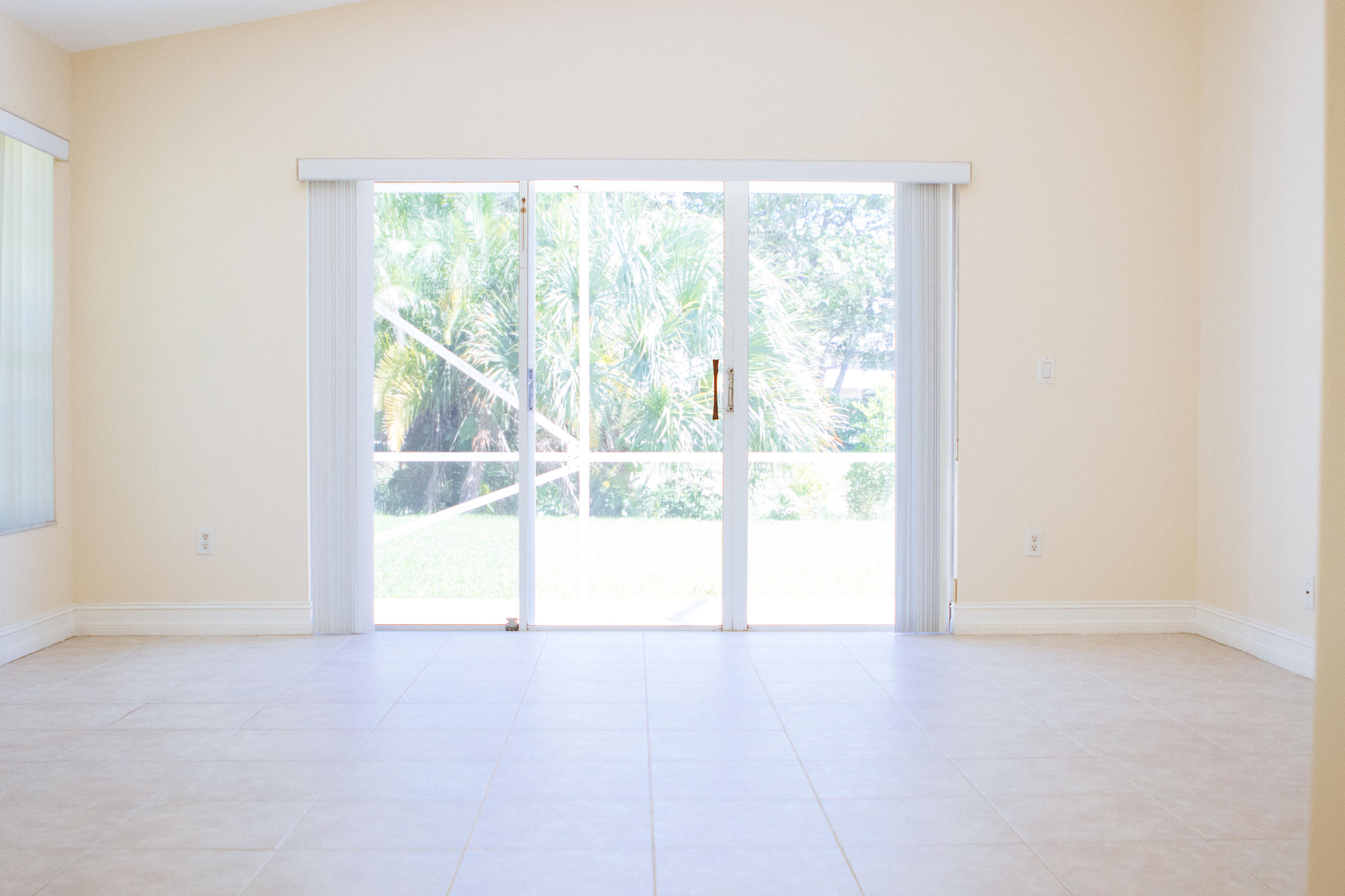 246 Northwest 69th Street Boca Raton, FL 33487 - Photo 13 of 15 Photo-9