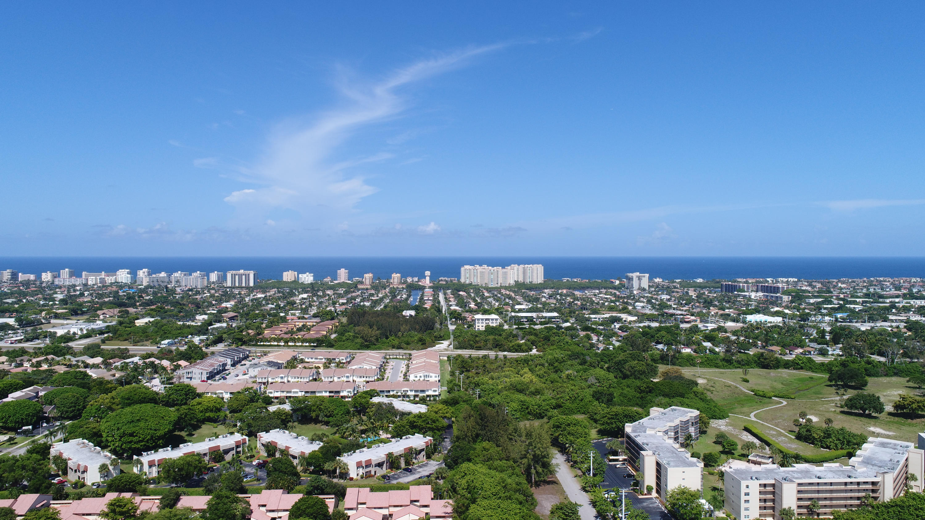 246 Northwest 69th Street Boca Raton, FL 33487 - Photo 5 of 15 Photo-18