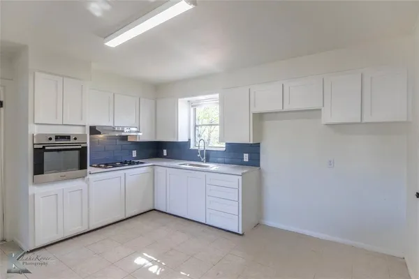 $2,200 | 2326 North Mockingbird Lane, Abilene, TX 79603