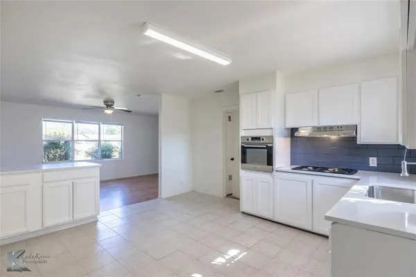 $2,200 | 2326 North Mockingbird Lane, Abilene, TX 79603