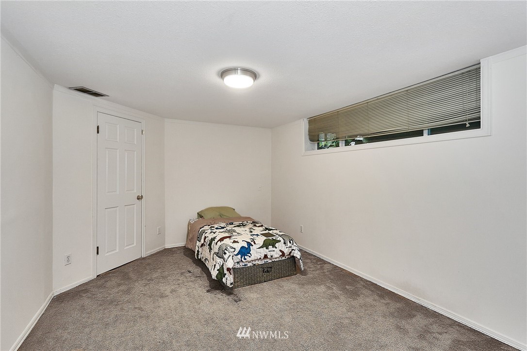 12711 Southeast 189th Street Renton, WA 98058 - Photo 15 of 24 Gallery Image 15