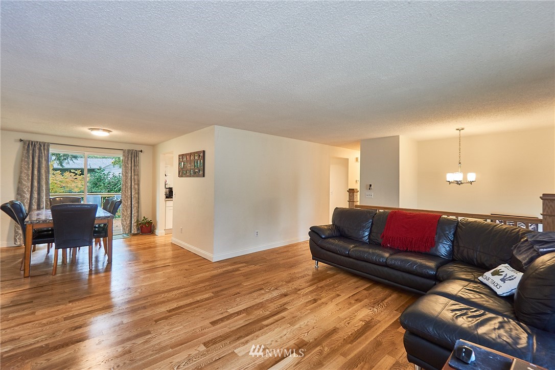 12711 Southeast 189th Street Renton, WA 98058 - Photo 8 of 24 Gallery Image 8