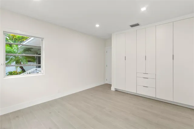 $13,900 | 1261 98th Street, Bay Harbor Islands, FL 33154