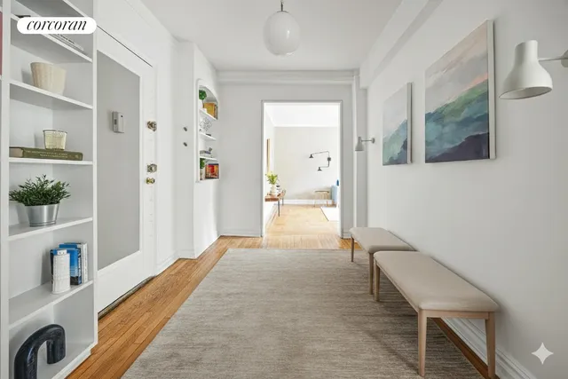 $599,000 | 221 East 18th Street, Unit 5A | Prospect Park South