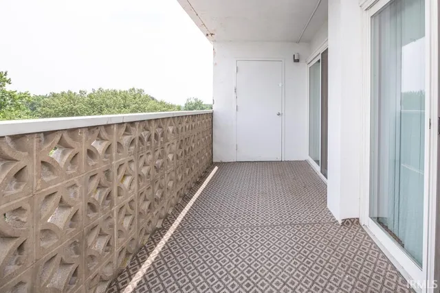 $120,000 | 1100 Erie Avenue, Unit 802, Evansville, IN 47715