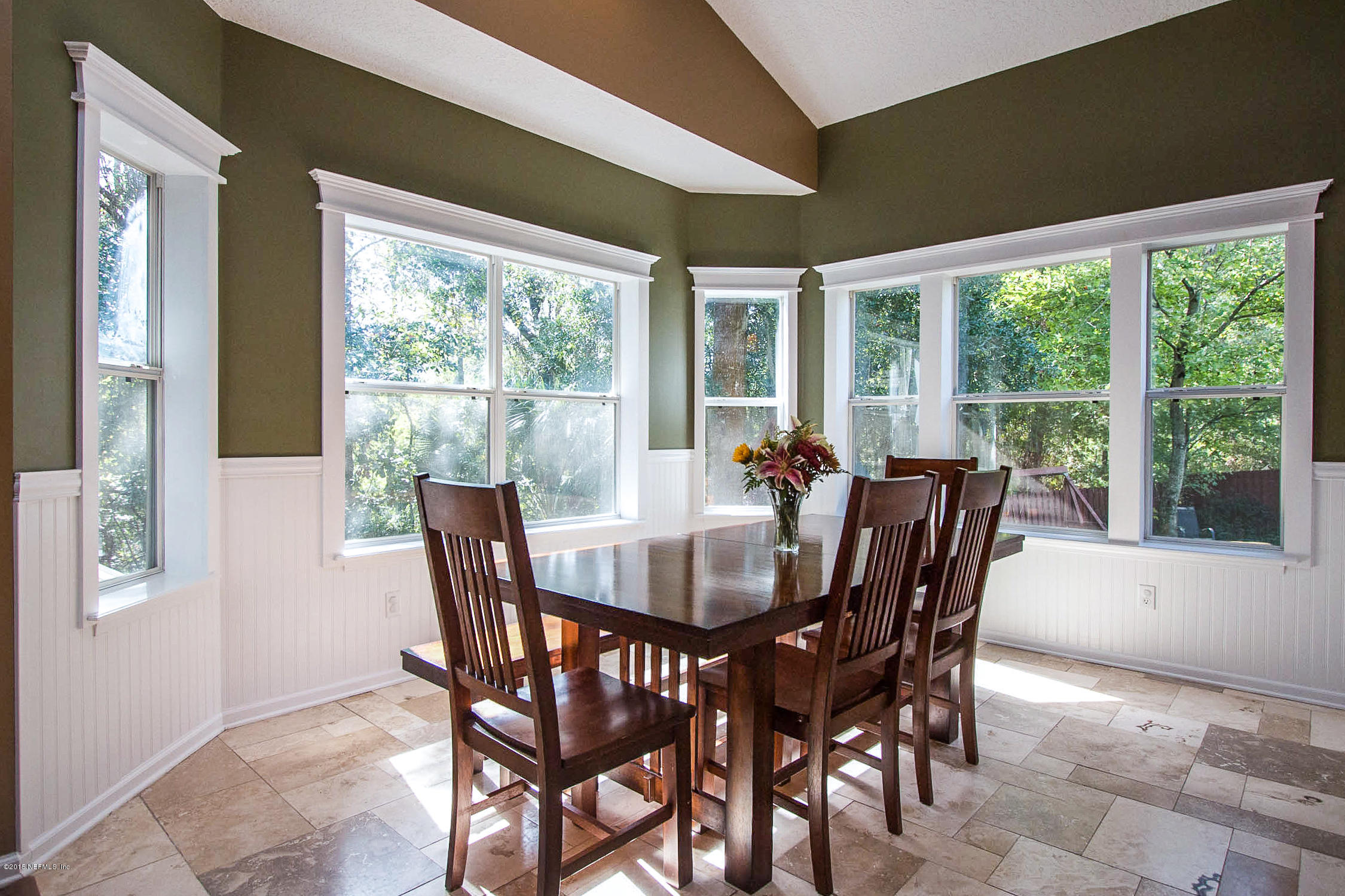 3146 Ashgrove Road Jacksonville, FL 32226 - Photo 14 of 35 Breakfast Area View 2