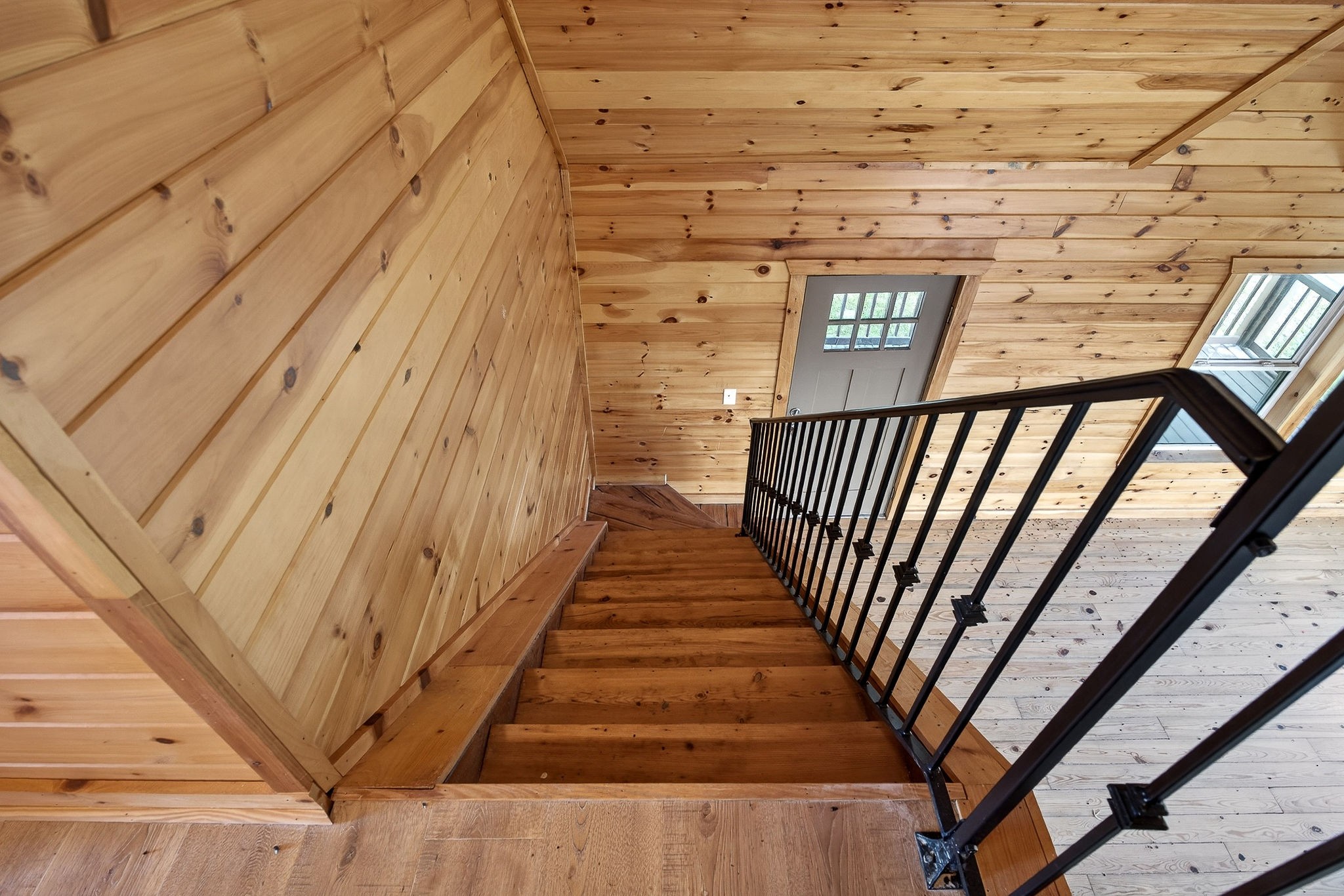 6425 Plateau Road Crossville, TN 38571 - Photo 18 of 42 a view of entryway