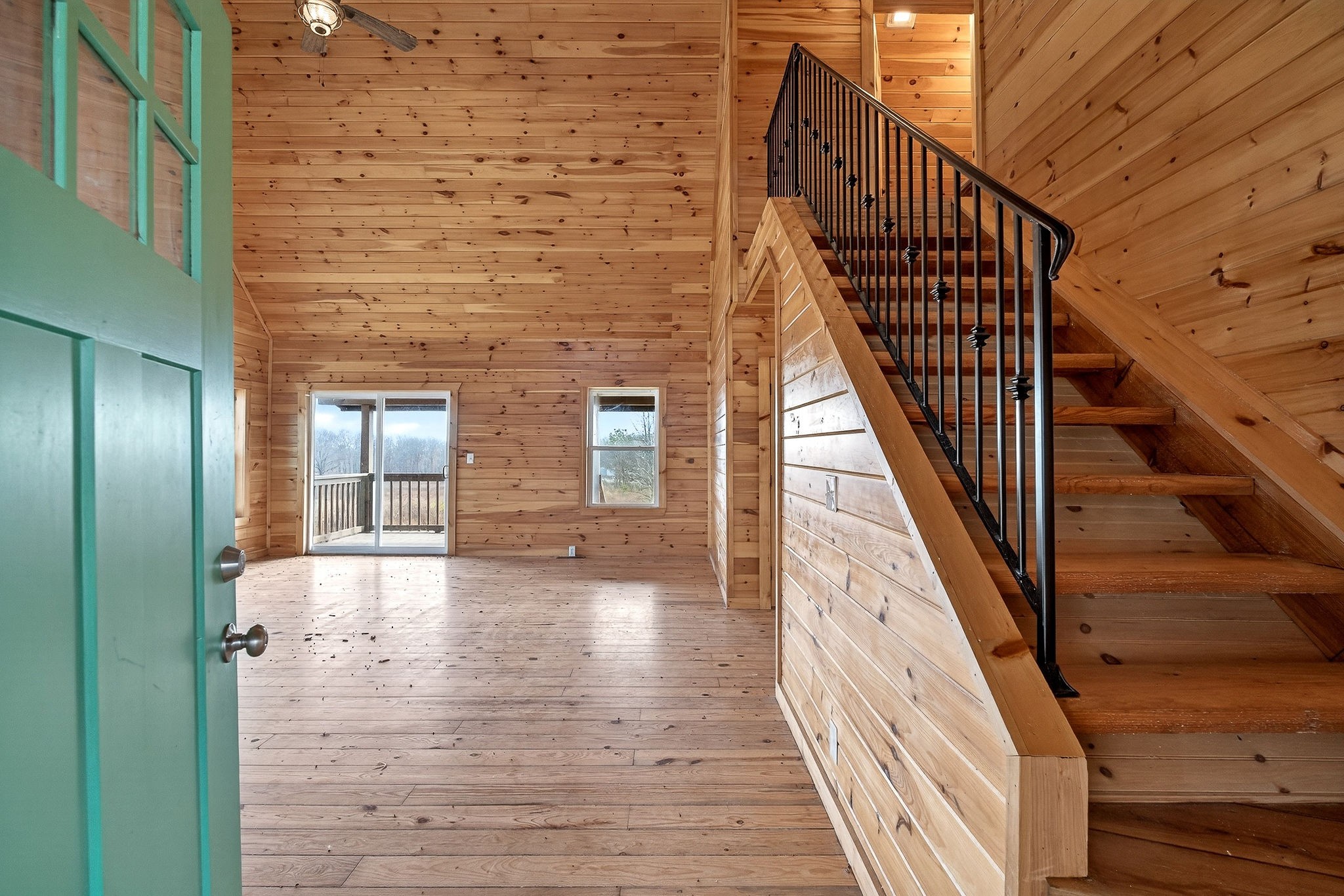 6425 Plateau Road Crossville, TN 38571 - Photo 3 of 42 a view of entryway with wooden floor