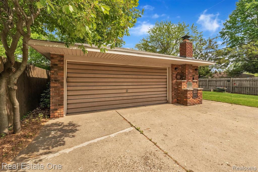 3024 Starr Road Royal Oak, MI 48073 - Photo 40 of 42
