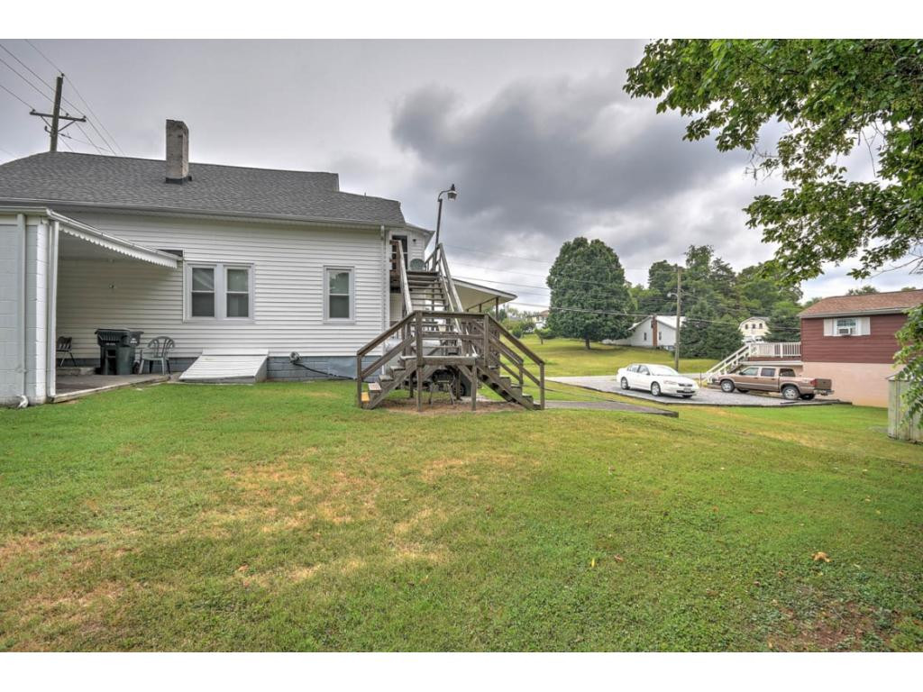 1423 Island Road, Unit 3 Bristol, VA 24201 - Photo 28 of 35 Photo 28