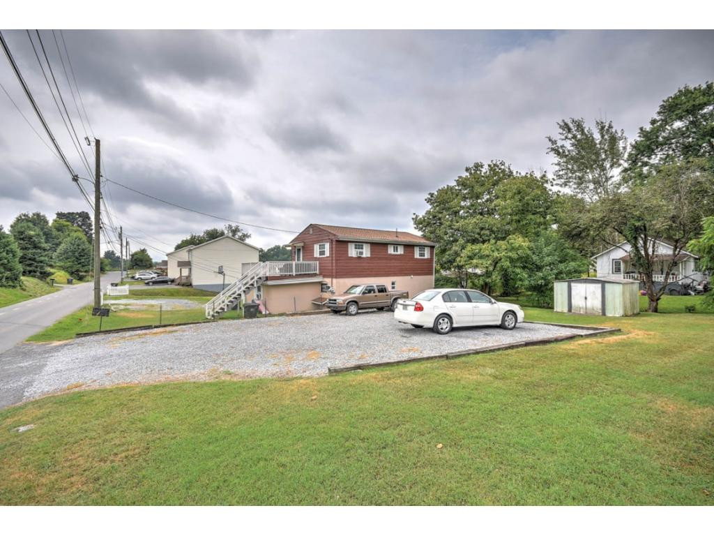 1423 Island Road, Unit 3 Bristol, VA 24201 - Photo 34 of 35 Photo 34