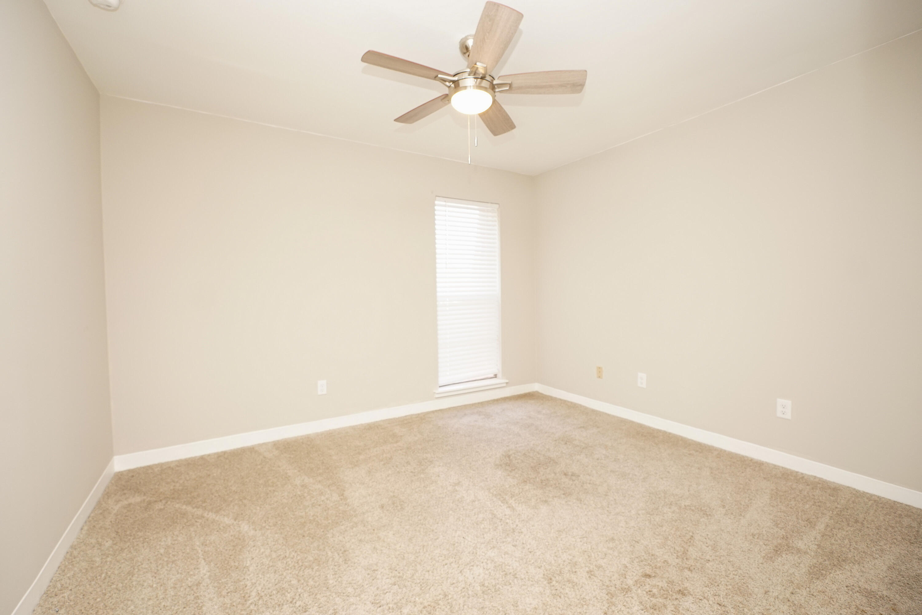 210 Pelham Road, Unit 212A Fort Walton Beach, FL 32547 - Photo 22 of 34 Bedroom