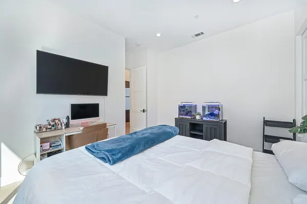 $975,000 | 127 Fuller Lane, Lincoln, CA 95648