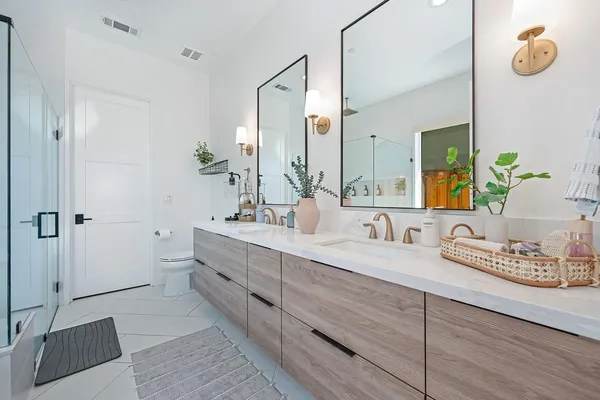 $975,000 | 127 Fuller Lane, Lincoln, CA 95648