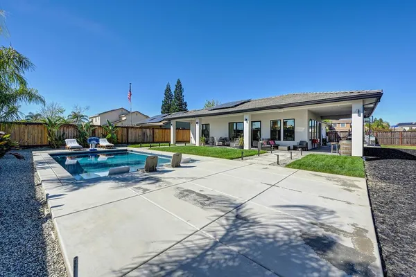 $975,000 | 127 Fuller Lane, Lincoln, CA 95648