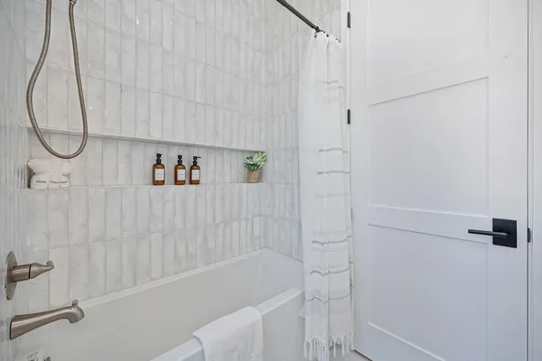 $975,000 | 127 Fuller Lane, Lincoln, CA 95648