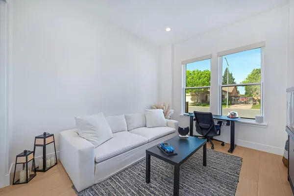 $975,000 | 127 Fuller Lane, Lincoln, CA 95648