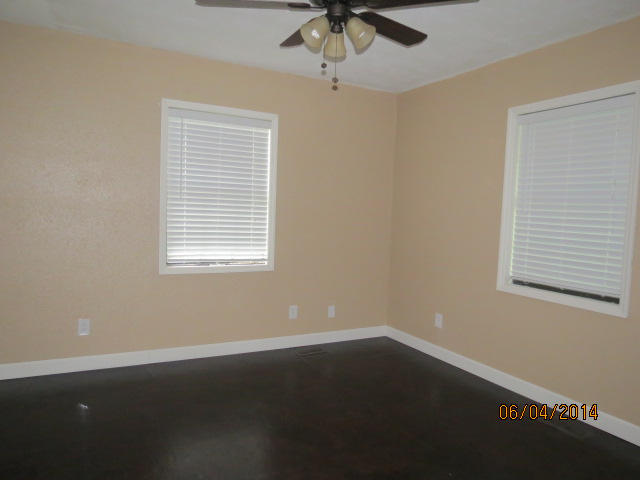 516 Johnson Road Oliver Springs, TN 37840 - Photo 11 of 21 IMG_0005