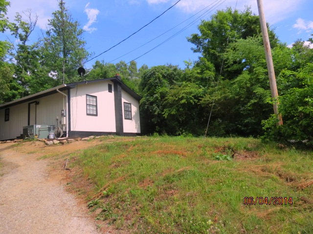516 Johnson Road Oliver Springs, TN 37840 - Photo 18 of 21 IMG_0001