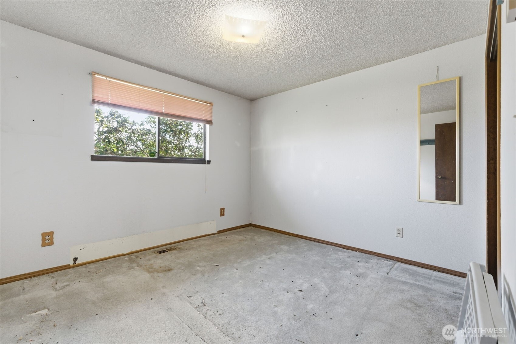 18731 Nutmeg Street Southwest Rochester, WA 98579 - Photo 14 of 22 Gallery Image 14