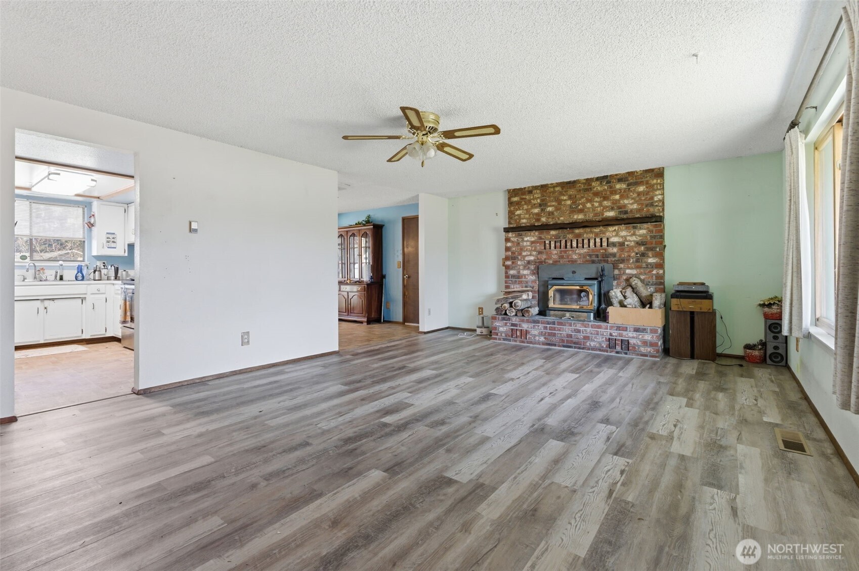 18731 Nutmeg Street Southwest Rochester, WA 98579 - Photo 3 of 22 Gallery Image 3
