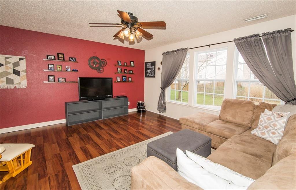 8287 South Rising Sun Drive Pendleton, IN 46064 - Photo 4 of 23