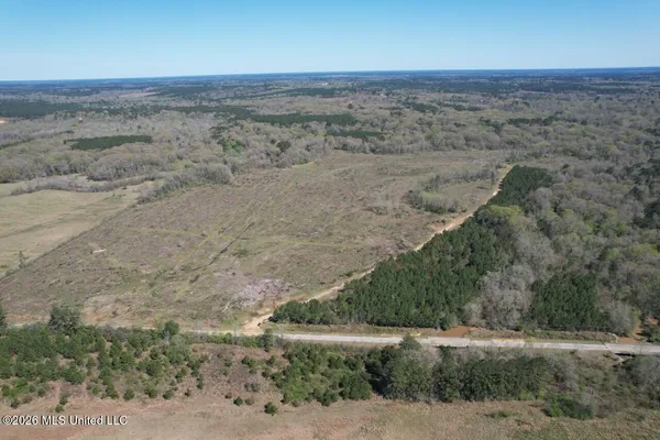 $525,000 | 1009 Chance Road, Centreville, MS 39631