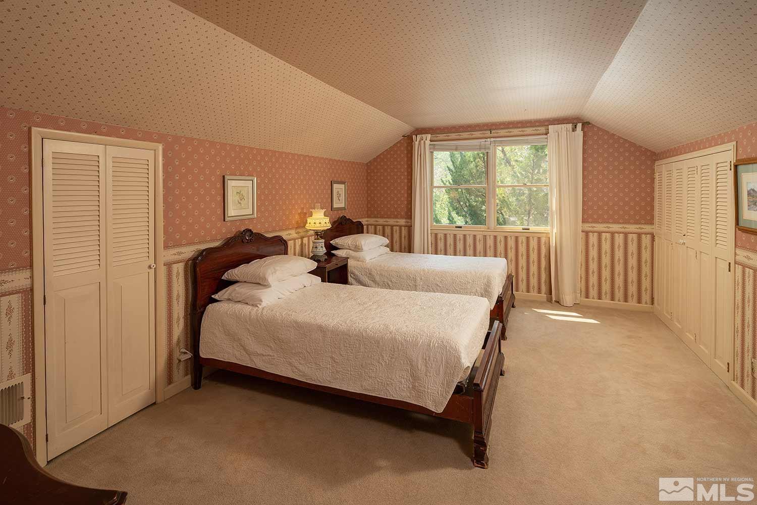 2930 Solari Drive Reno, NV 89509 - Photo 11 of 23 Photo 11
