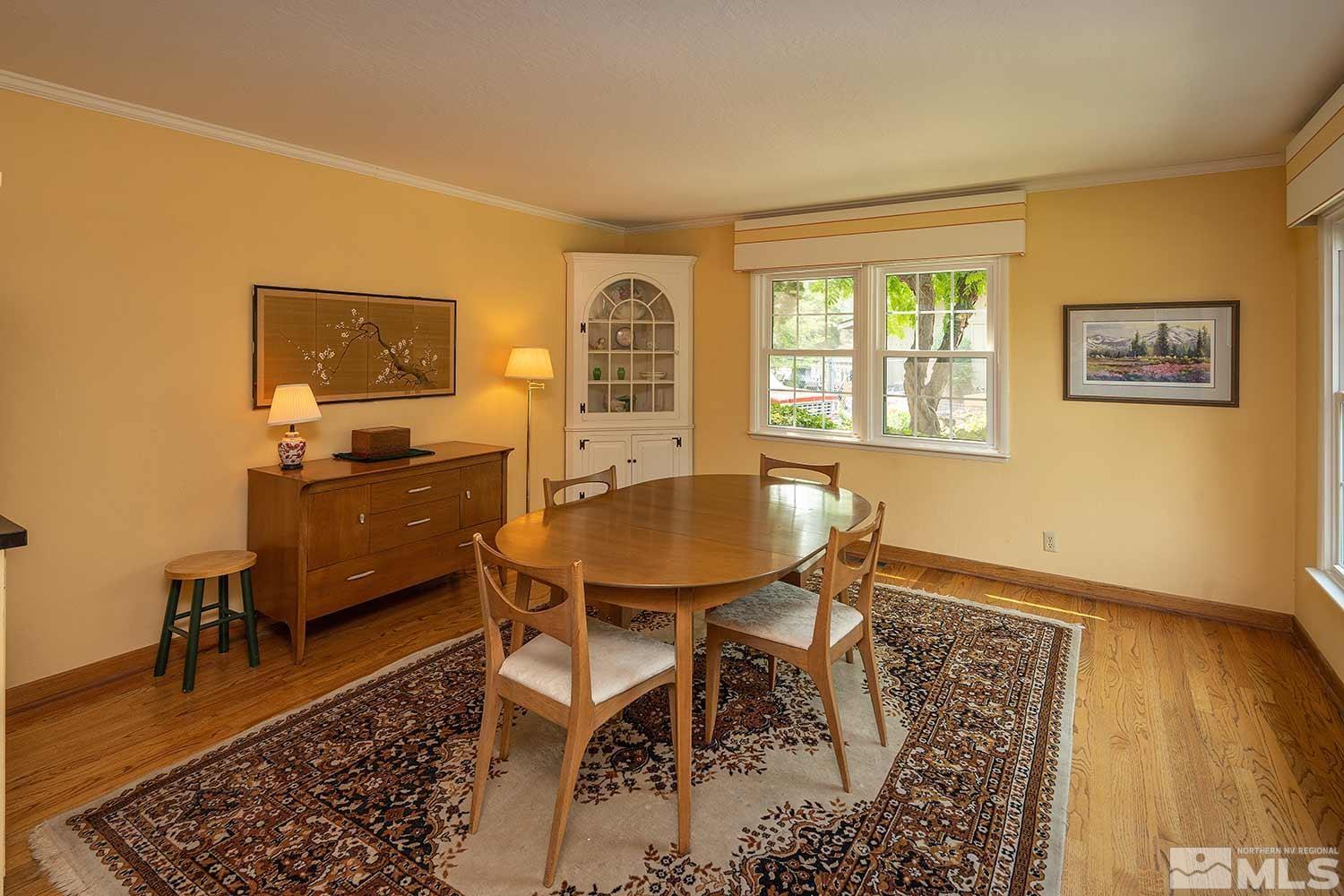 2930 Solari Drive Reno, NV 89509 - Photo 4 of 23 Photo 4