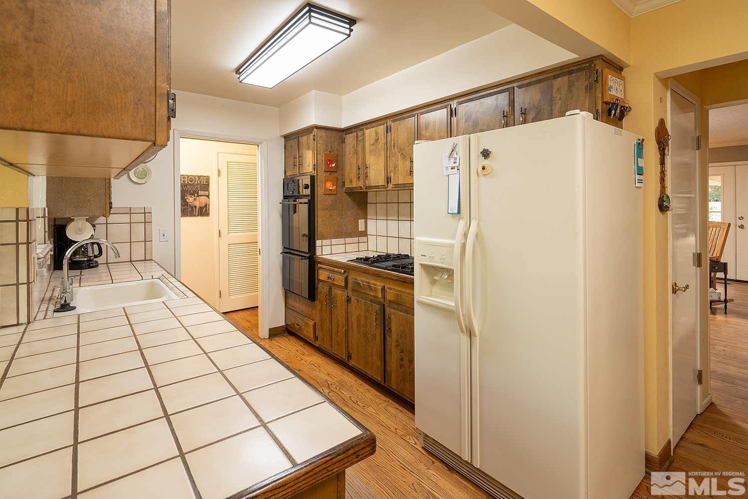 2930 Solari Drive Reno, NV 89509 - Photo 5 of 23 Photo 5