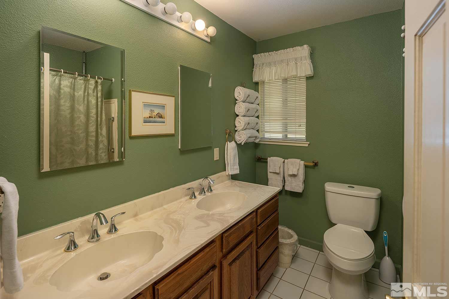 2930 Solari Drive Reno, NV 89509 - Photo 7 of 23 Photo 7