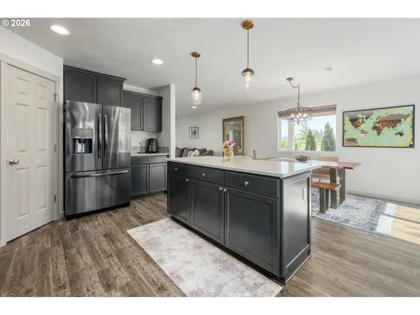 $669,000 | 6189 Forest Ridge Drive, Springfield, OR 97478