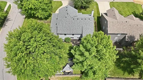 $450,000 | 5900 Meadowsweet Lane, Shawnee, KS 66226