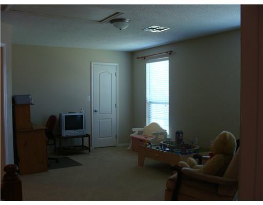 411 Oak Road Belle Chasse, LA 70037 - Photo 13 of 17 Gallery Image 13