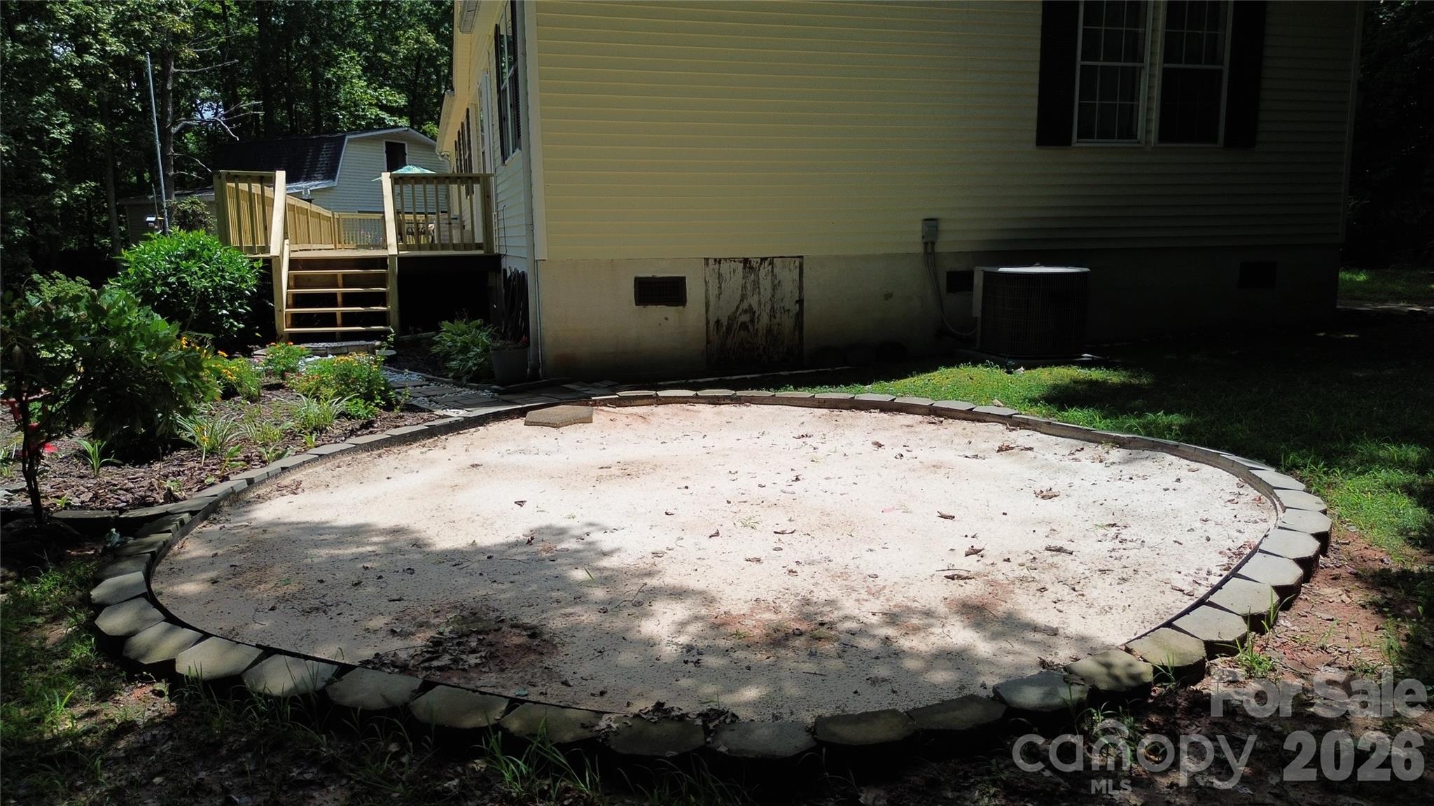 2172 Little Mountain Road Alexis, NC 28006 - Photo 20 of 23 Gallery Image 20