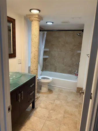 $2,400 | 1254 South Military Trail, Unit 1324, Deerfield Beach, FL 33442