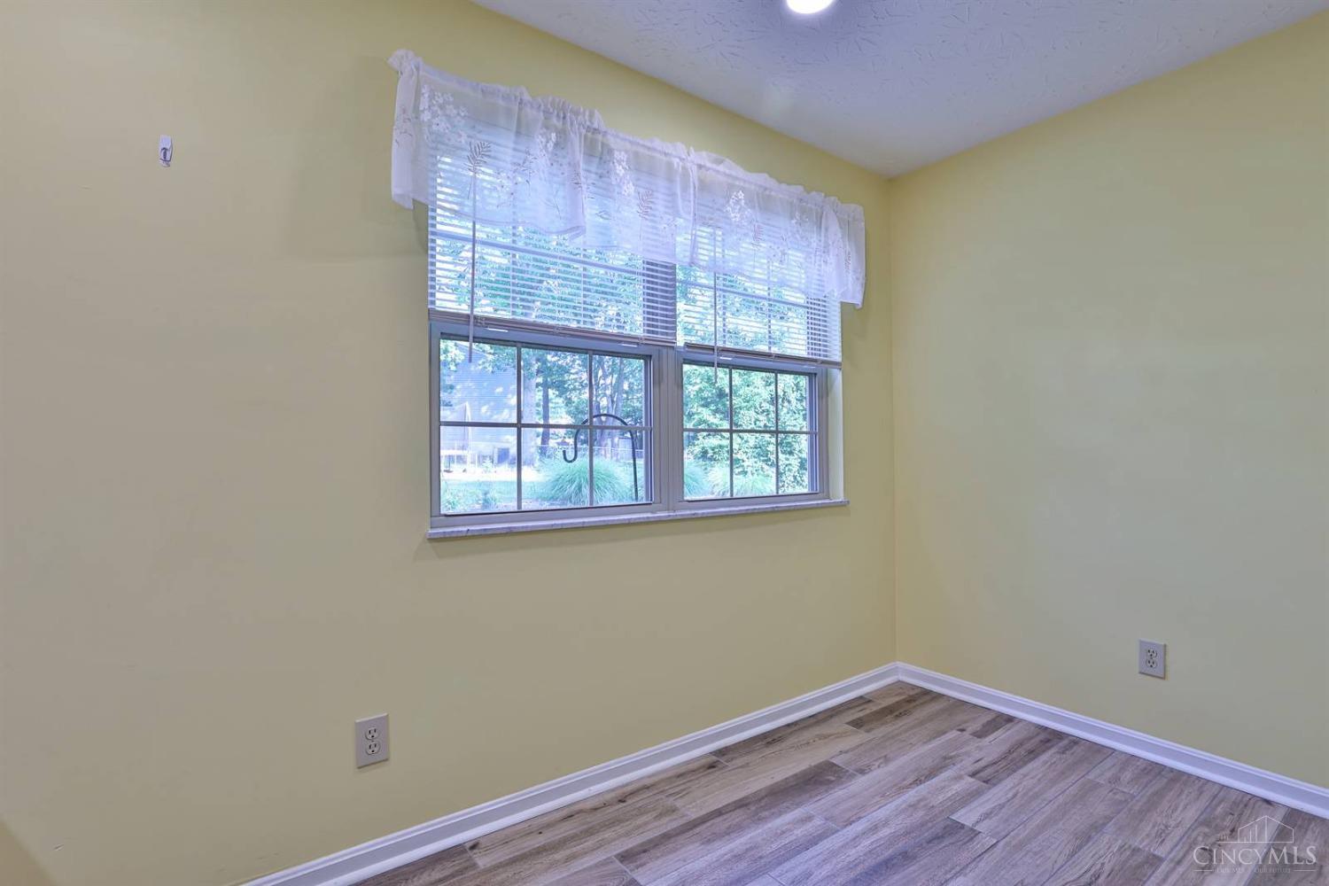 10520 West Road, Unit 18 Harrison, OH 45030 - Photo 15 of 32 Gallery Image 15