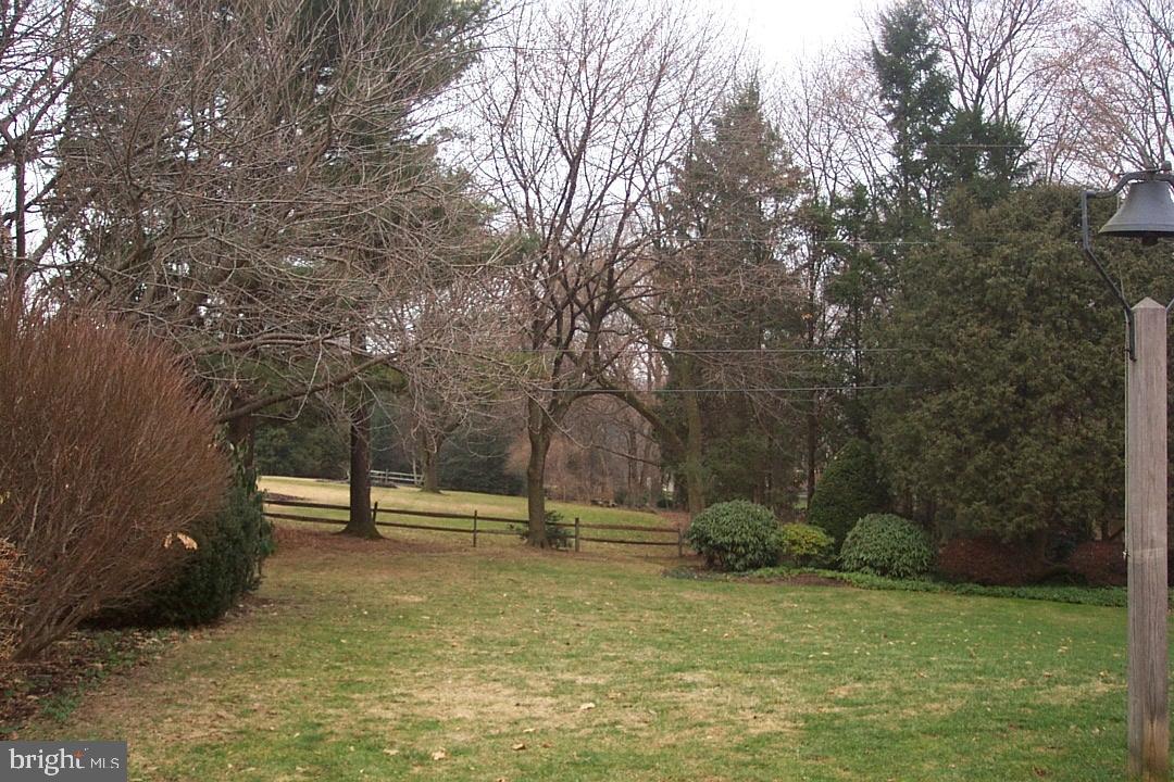 1578 Hiemenz Road Lancaster, PA 17601 - Photo 3 of 4 Gallery Image 3