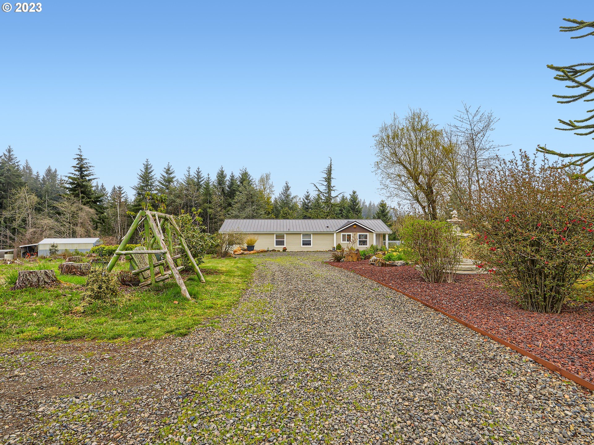23355 South Ridge Road Beavercreek, OR 97004 - Photo 3 of 48 Gallery Image 3