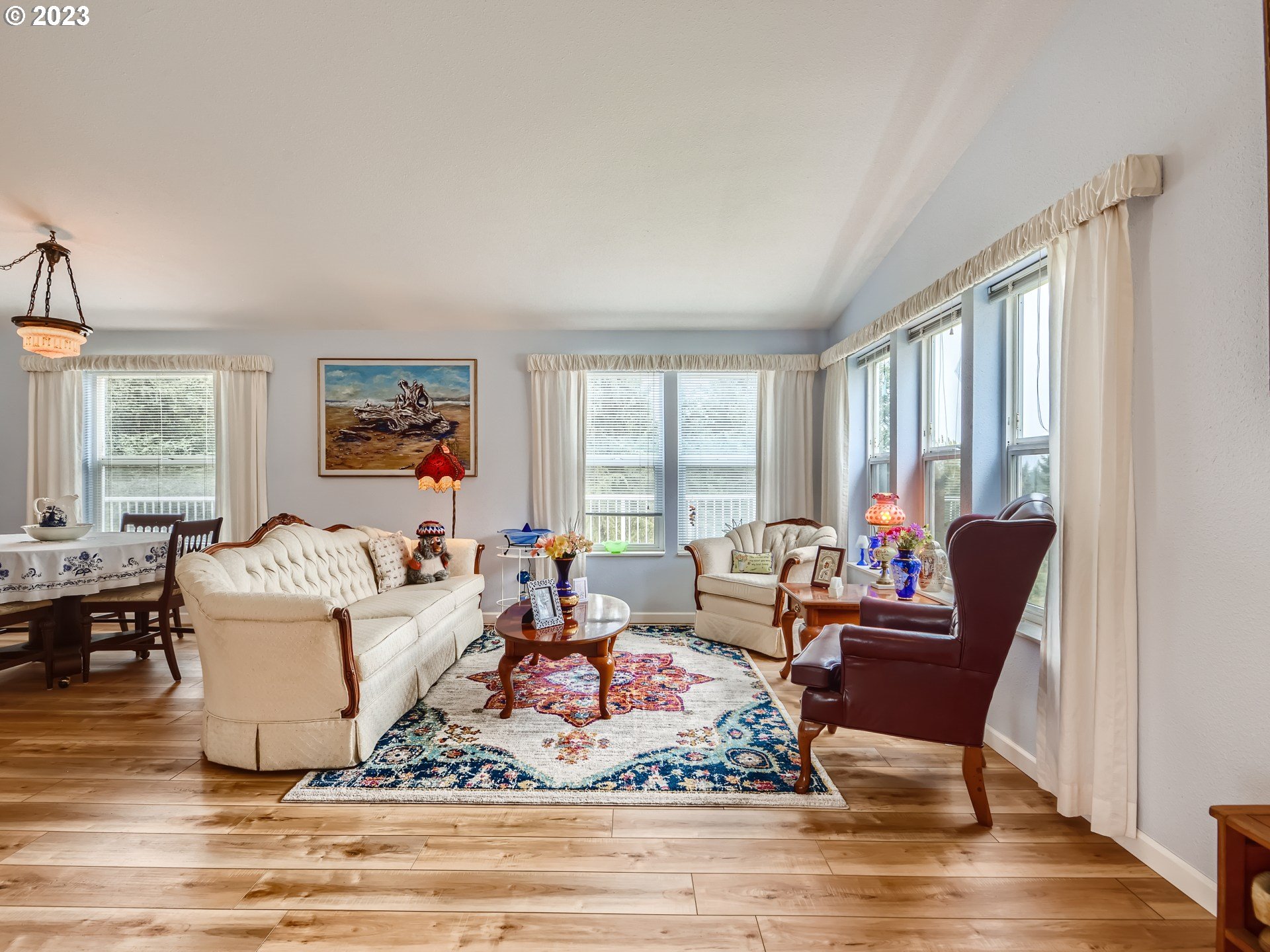 23355 South Ridge Road Beavercreek, OR 97004 - Photo 6 of 48 Gallery Image 6