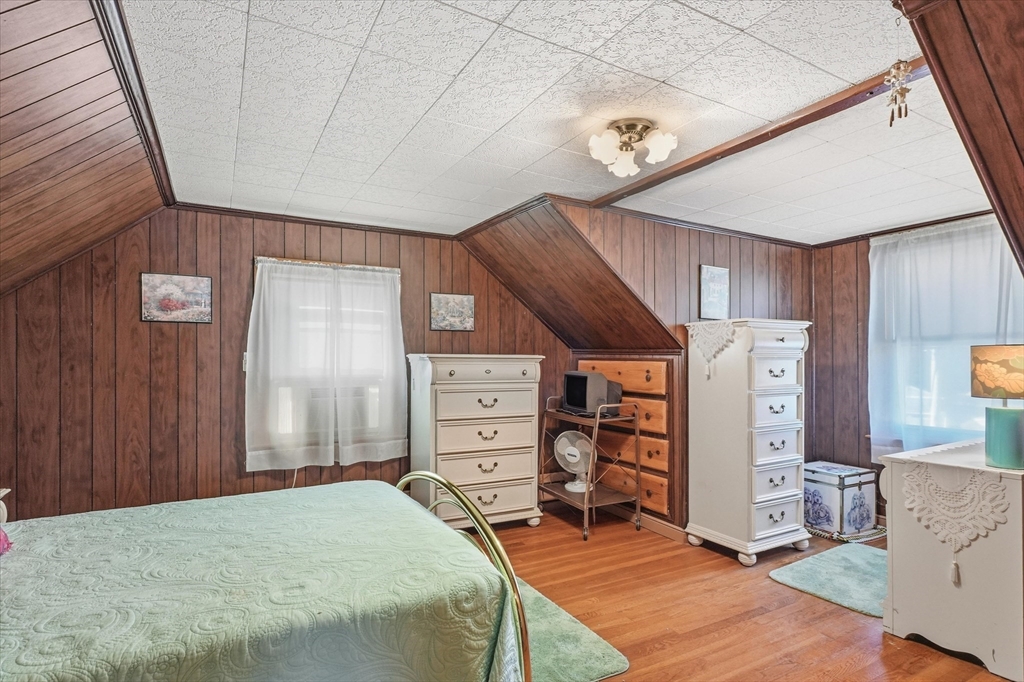 12 Cannon Rock Road Lynn, MA 01904 - Photo 22 of 42