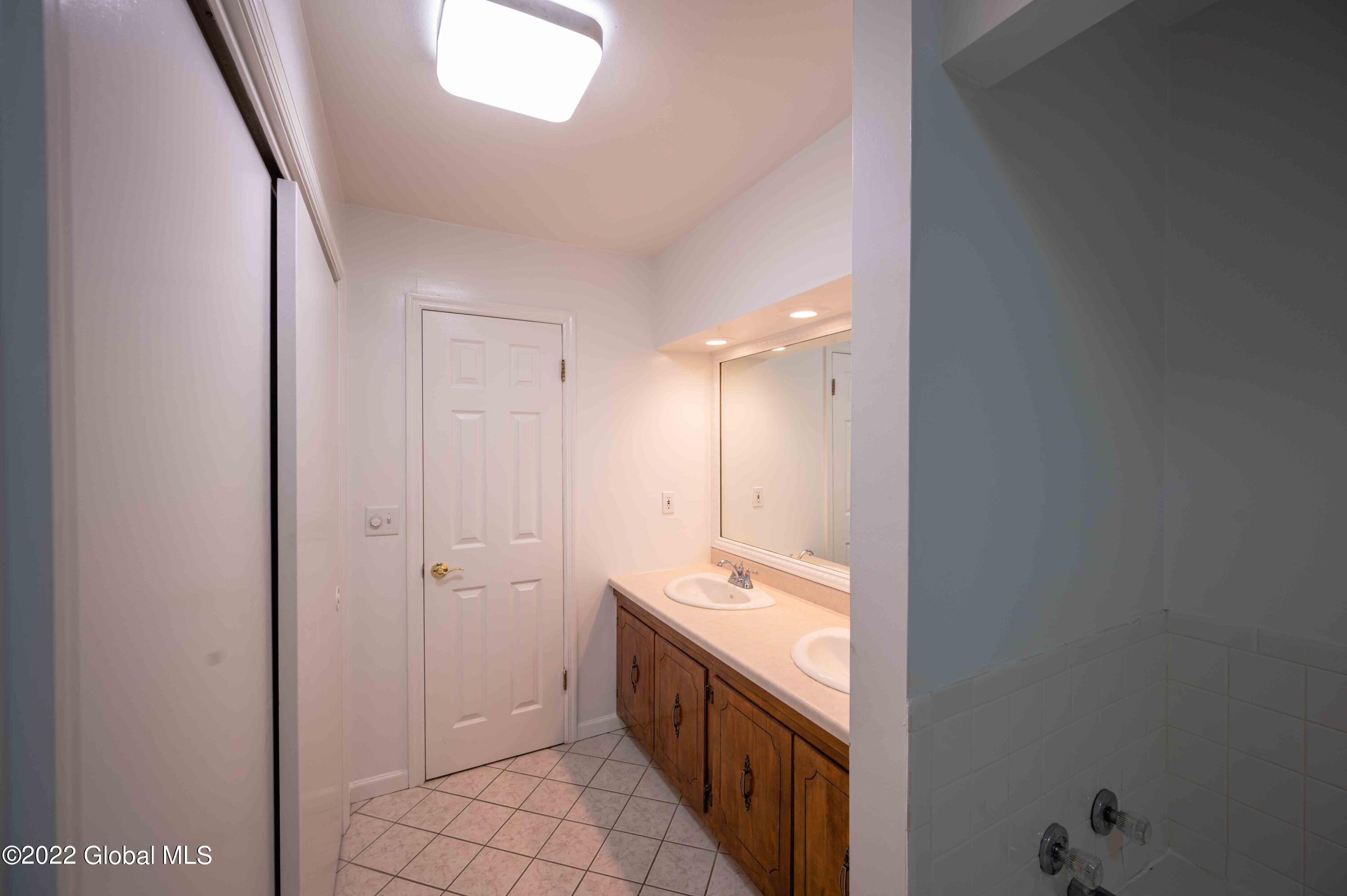 679 High Point Road Berne, NY 12122 - Photo 22 of 26 679 High Point RdMiddleburgh NY-50