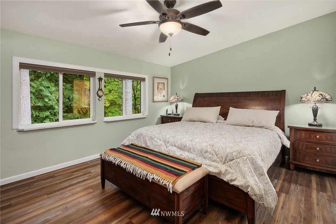 18827 Mountain View Road Northeast Duvall, WA 98019 - Photo 20 of 25 Gallery Image 20