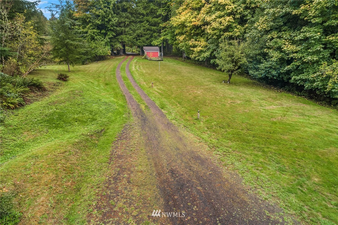 18827 Mountain View Road Northeast Duvall, WA 98019 - Photo 3 of 25 Gallery Image 3
