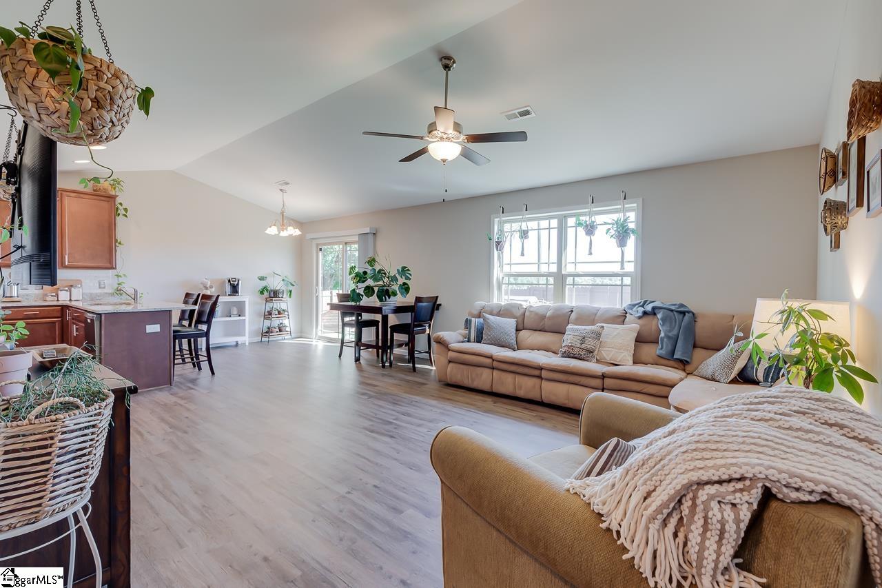 127 Veranda Circle Pendleton, SC 29670 - Photo 17 of 32