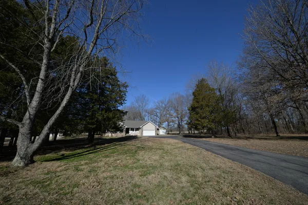 $298,000 | 14687 North Lost Lake Lane, Mount Vernon, IL 62864