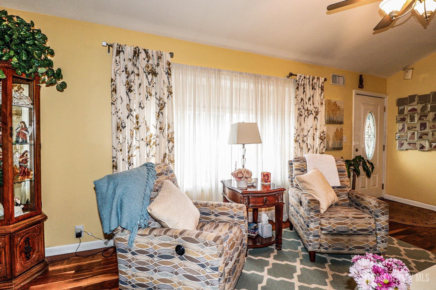 38 Westminster Road Colonia, NJ 07067 - Photo 6 of 24 a living room with furniture and a window